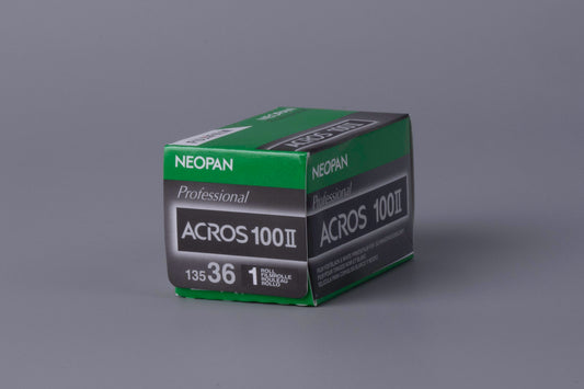 Fujifilm Neopan Acros 100 II 135-36 Schwarzweiß Kleinbildfilm
